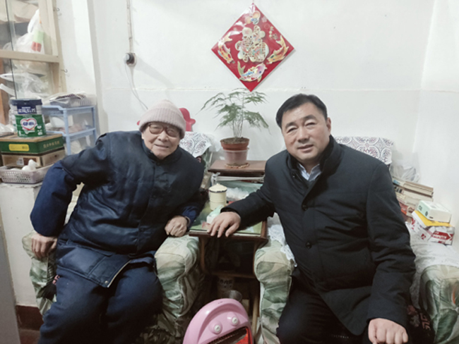 河南省土壤调理与修复工程技术研究中心常务副主任张传忠研究员代表工程中心